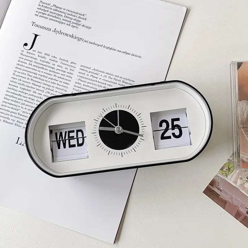 RETRO FLIP DESK ALARM CLOCK